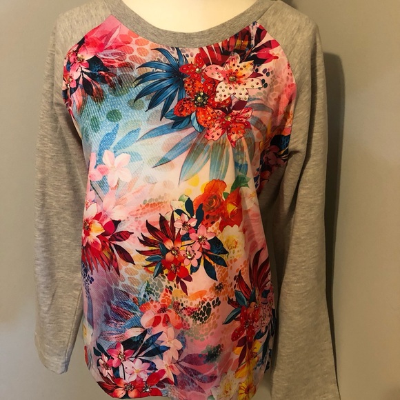 Floral Print Long Sleeve Top - Picture 1 of 5